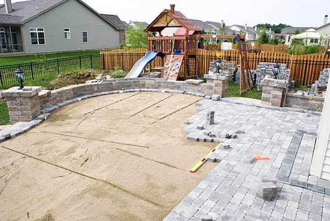 A few Advantages of custom landscaping