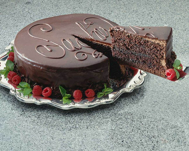 Pamper your loved ones with delicious cake and cookies